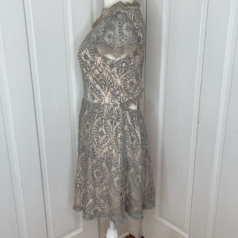 SOIEBLI•DRESS - Picture 4 of 13